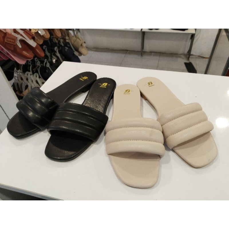 sandal flat slip on wanita Bata