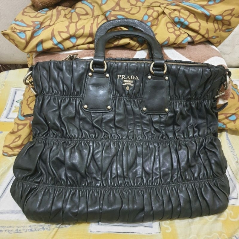 Tas prada kulit asli preloved