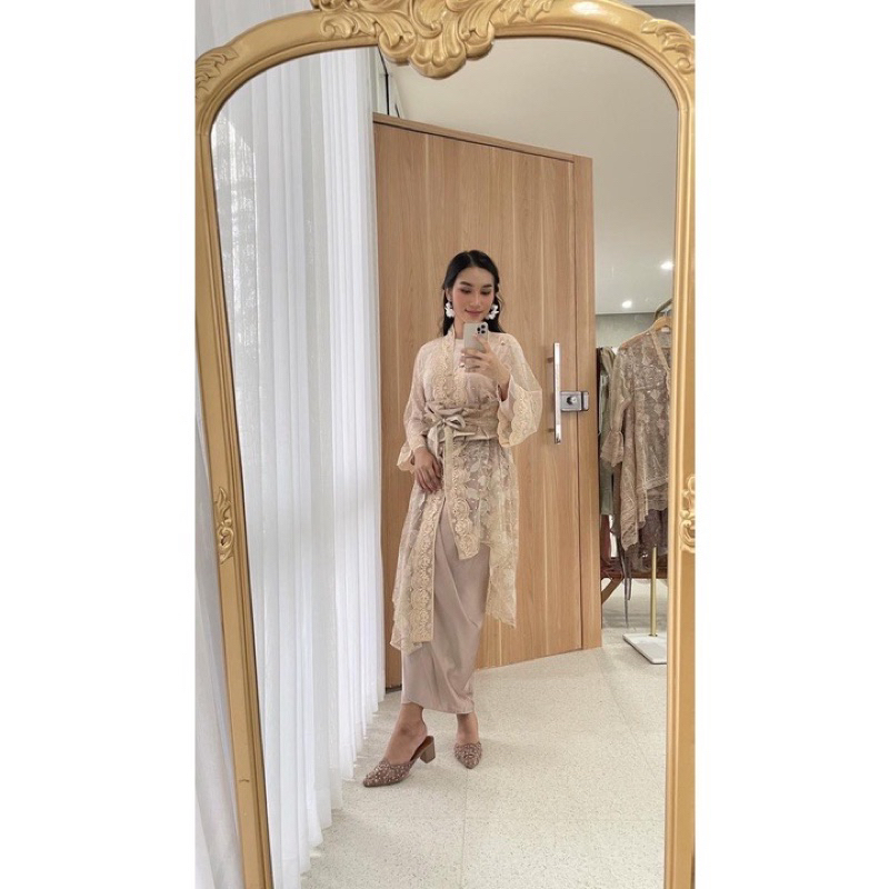 (SEWA KEBAYA WISUDA LAMARAN FULLSET) Danica by Jaleela.id (Longsleeve/Tanktop) |*Baca Description Bo