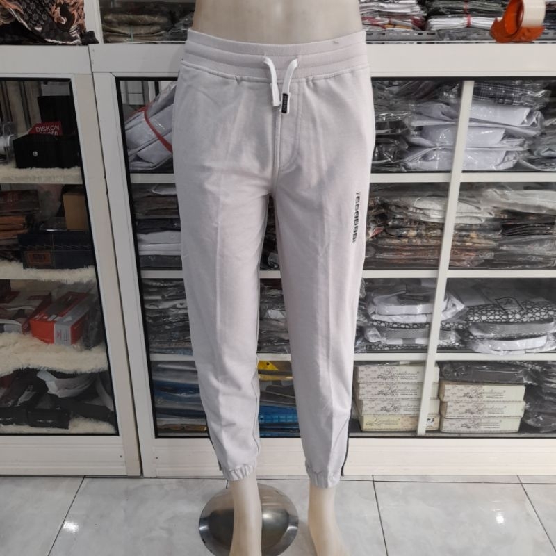 Cressida Original Celana Training Panjang Slim Fit Pria Warna Abu