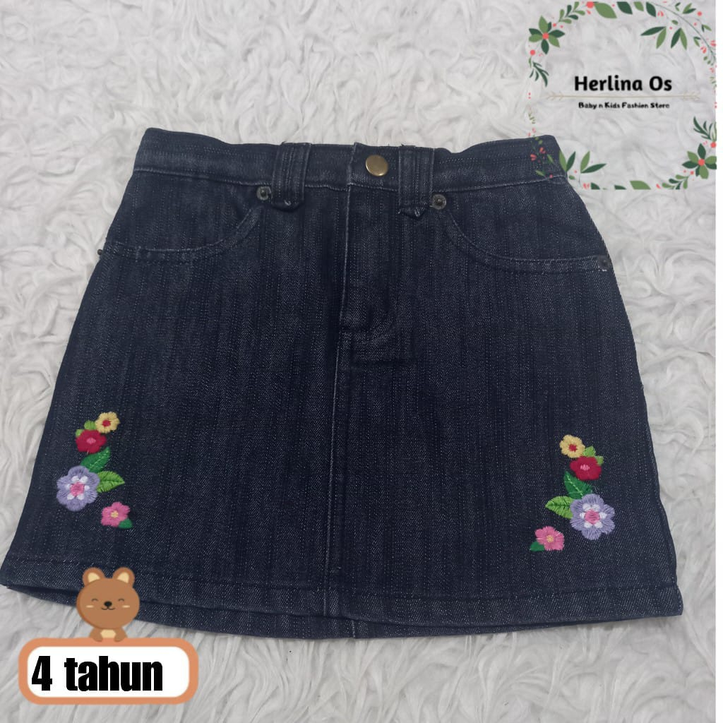 Rok Span - Rok Span Pendek Anak Perempuan Flower Hitam Usia 4th