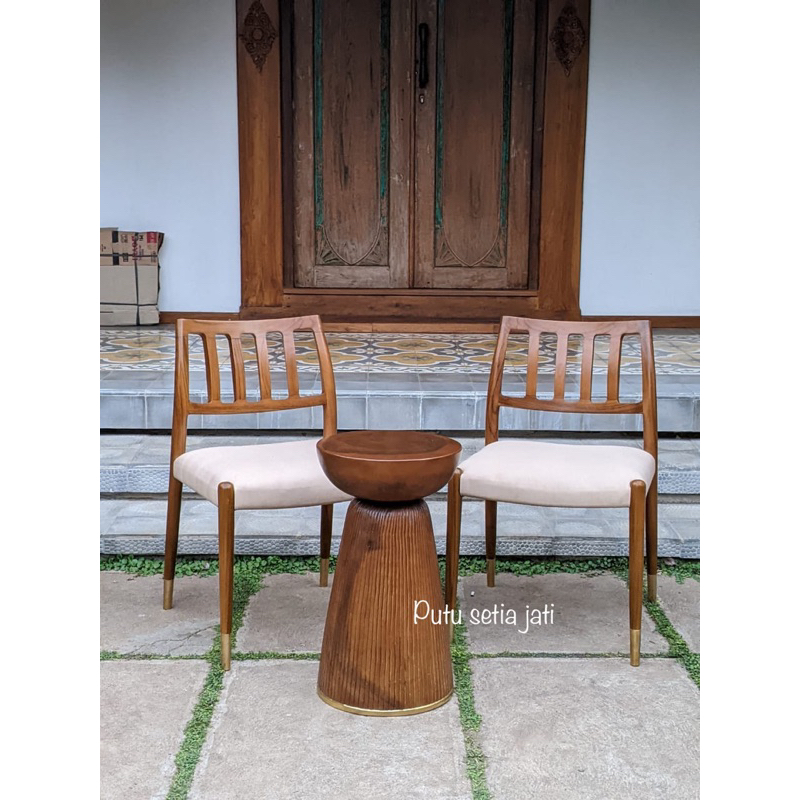 kursi teras mewah elegan cocok buat teras rumah mewah