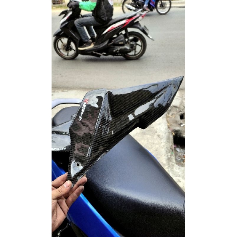 cover aki r25 karbon kevlar
