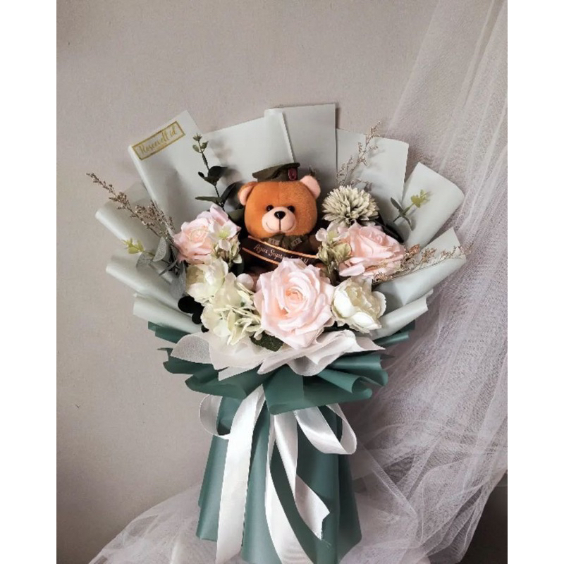 Buket Wisuda/ Buket Boneka wisuda/ Buket Boneka/ Kado wisuda