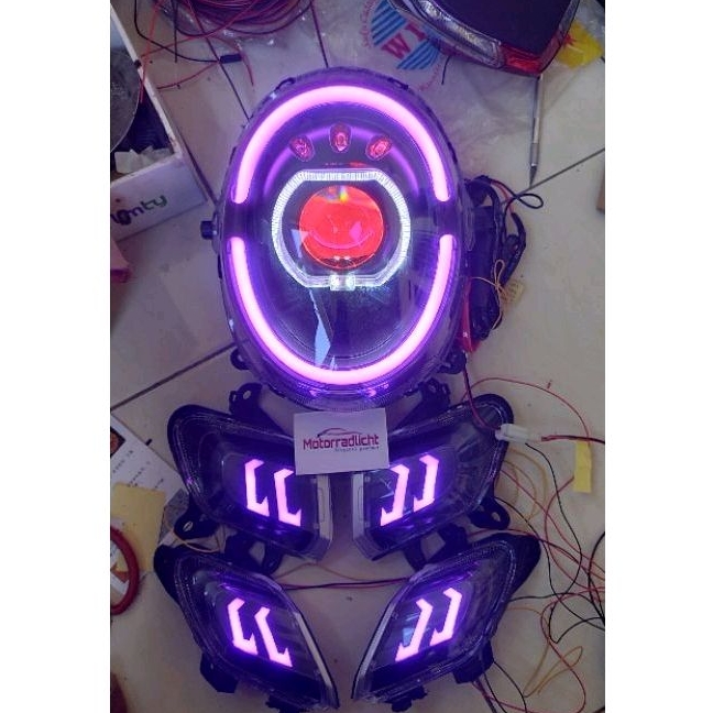 Reflektor biled scoopy 2017-2019 AES TURBO EXPERIENCE