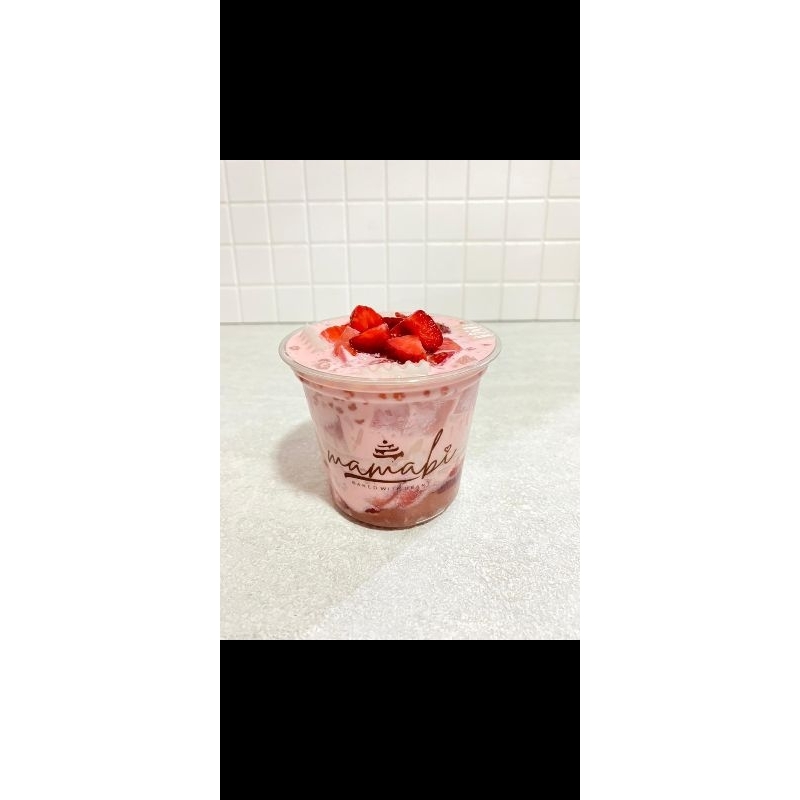 

creamy ice jelly strawberry lychee