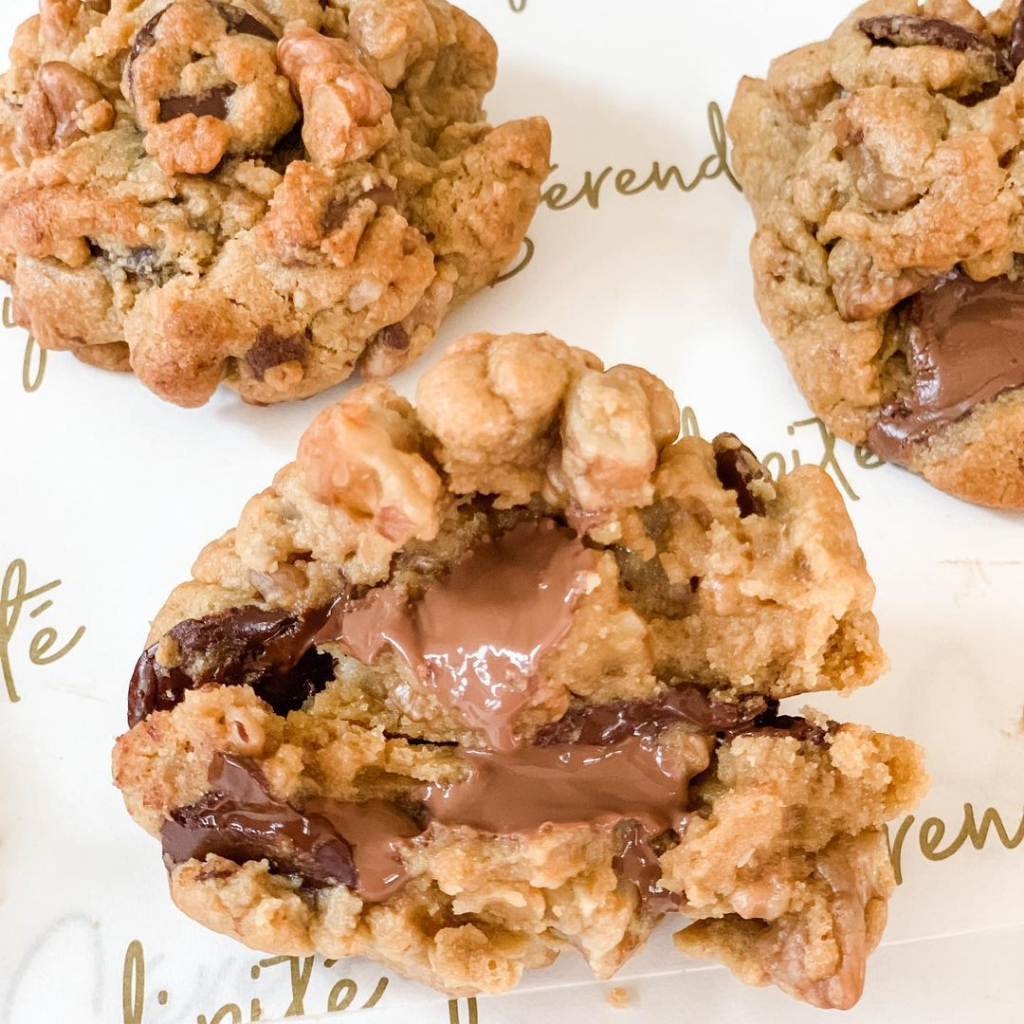 

Cookies The Queen by Serendipite / Cookies Coklat / Cookies Lumer / Makanan Ringan