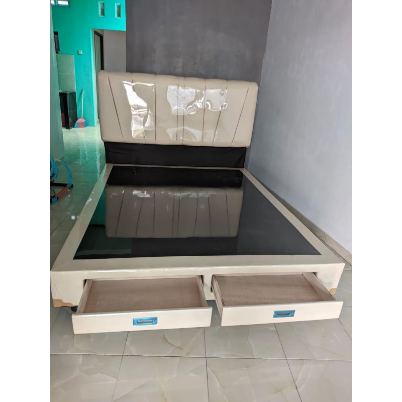 Divan Dipan Laci Tempat Tidur Kasur Springbed