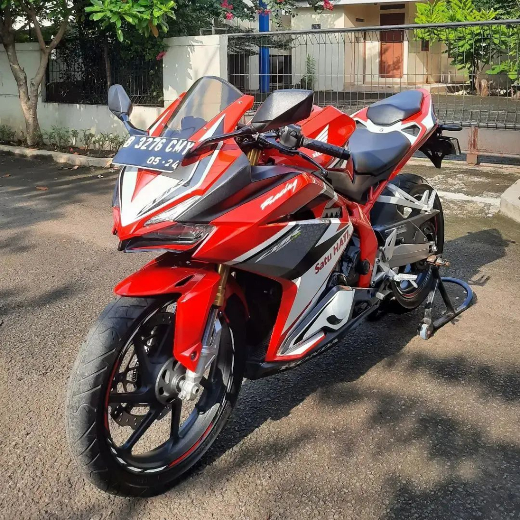 READY MOKAS RASA BARU BERKUALITAS HONDA CBR 250 RR SURAT LENGKAP BISA COD