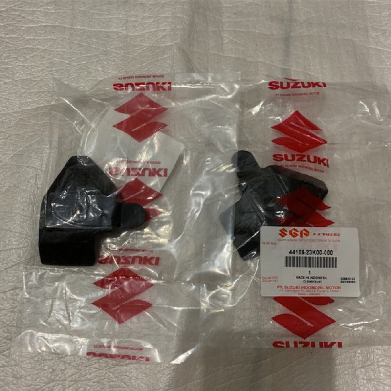 Braket Cover Tangki Suzuki GSX S 150