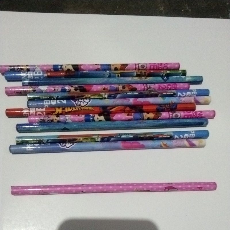 

pensil isi 10pc