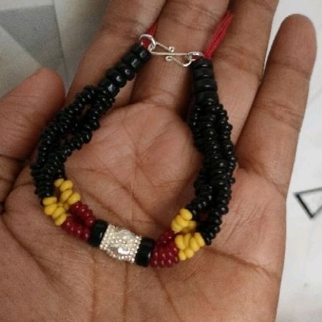 gelang Toraja - mamasa : manik kecil, warna silver