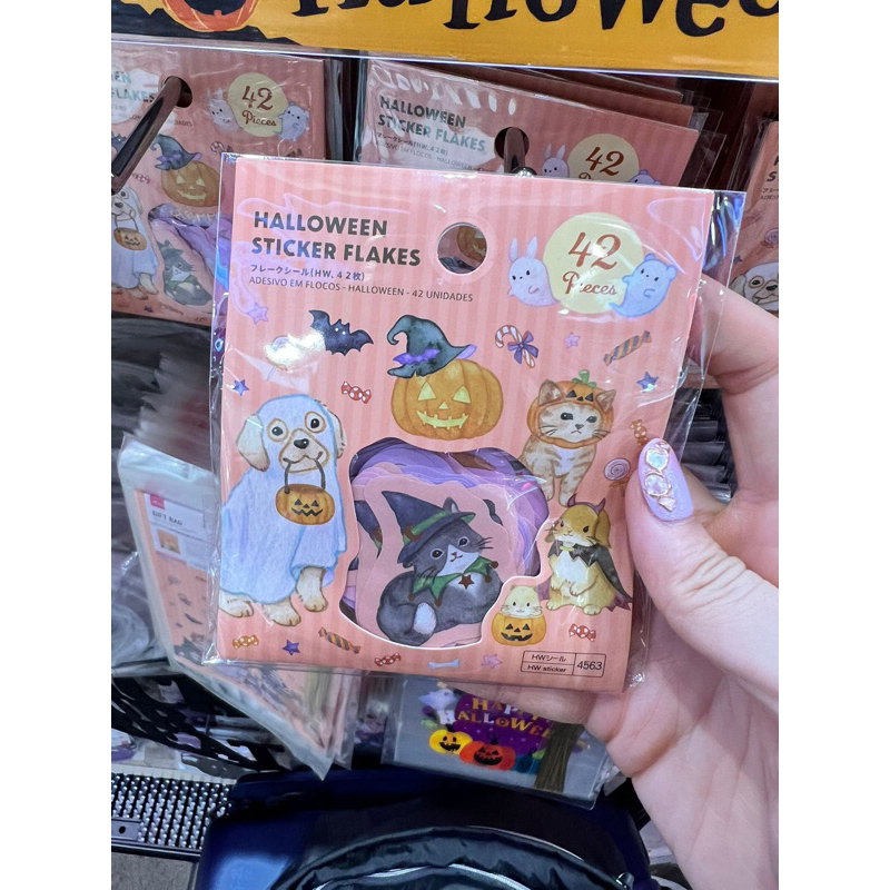 

Halloween sticker flakes