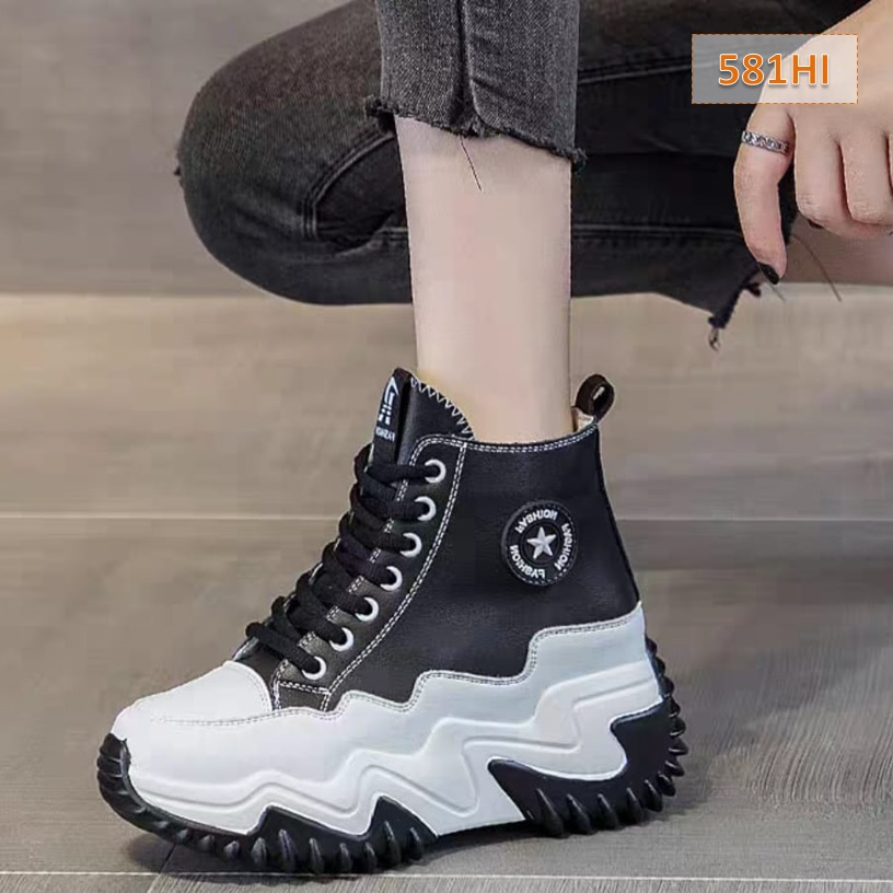 Sepatu Sneakers Wanita Boots Nofear Tinggi Sol 5 Cm Hitam Putih (581)