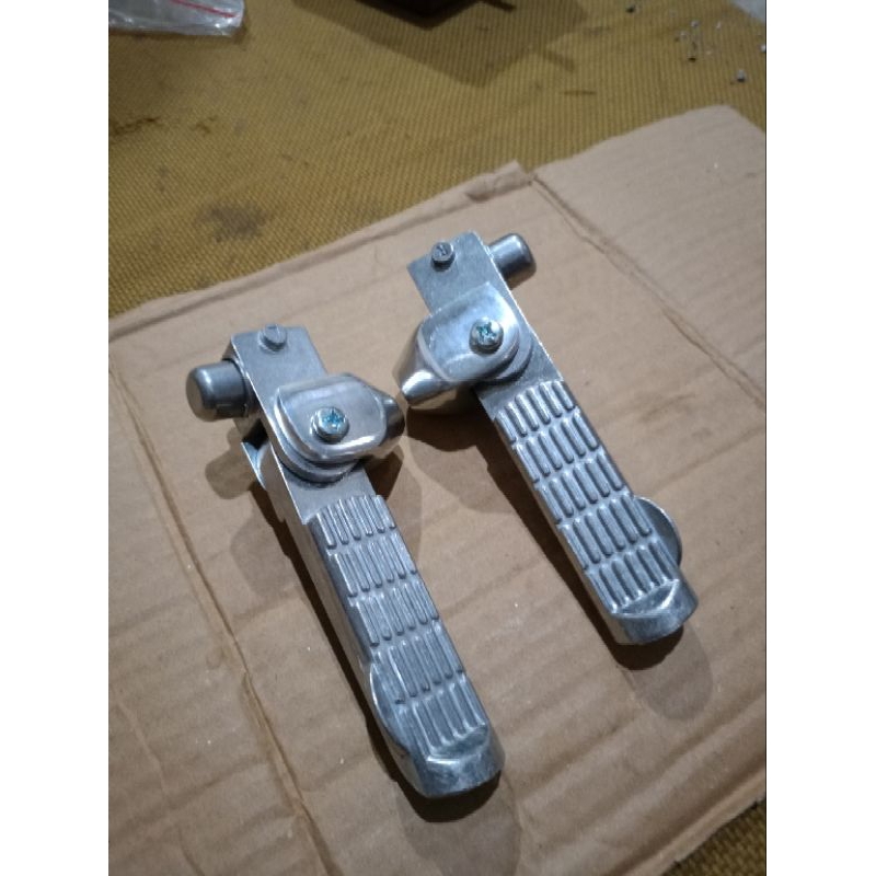 STEP LIPAT UNDERBONE UNIVERSAL