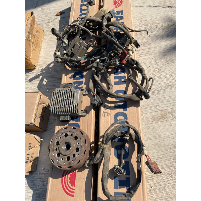 ACG SATU SET PENGAPIAN KELISTRIKAN ACG SATU SET HONDA VARIO 150 LED K59 ORIGINAL COPOTAN ACG SETATER