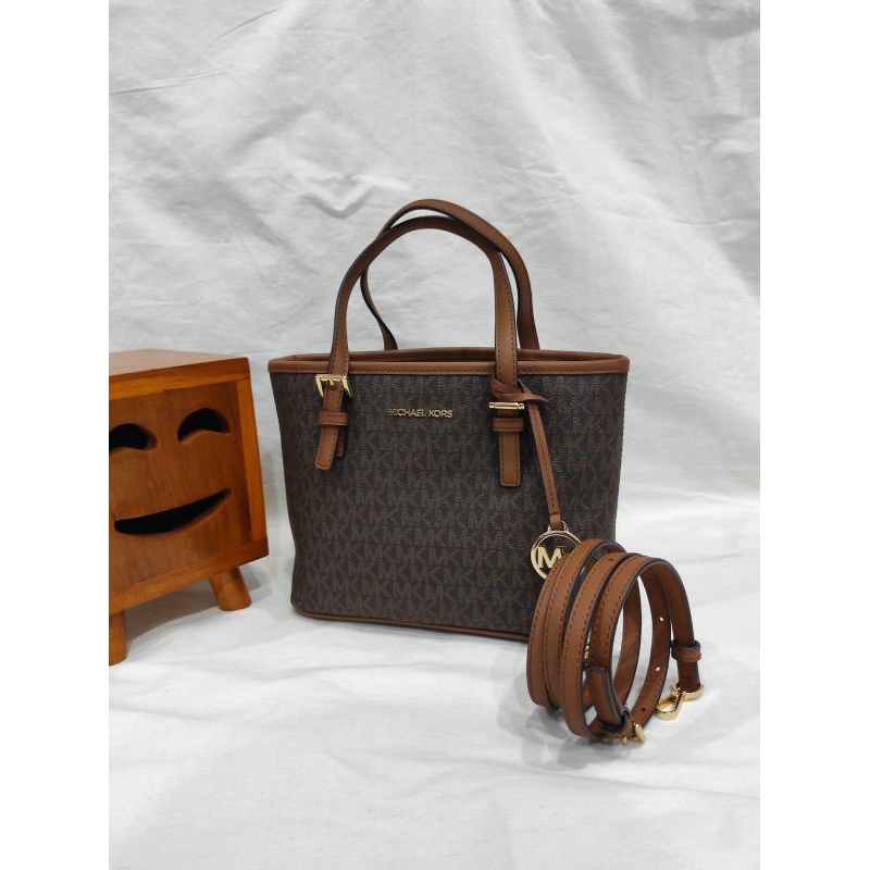 MK Jet Set Travel Monogram XS Carryall Zip Tote Brown k