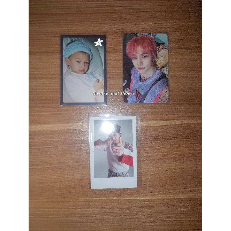 [BUNDLE] childhood hyunjin 5-star ver a selca love letter pola lee know ch hj haje merah maxi maxide