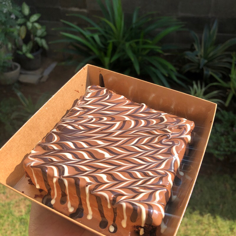 

PREMIUM BROWNIES MELTED CHOCO