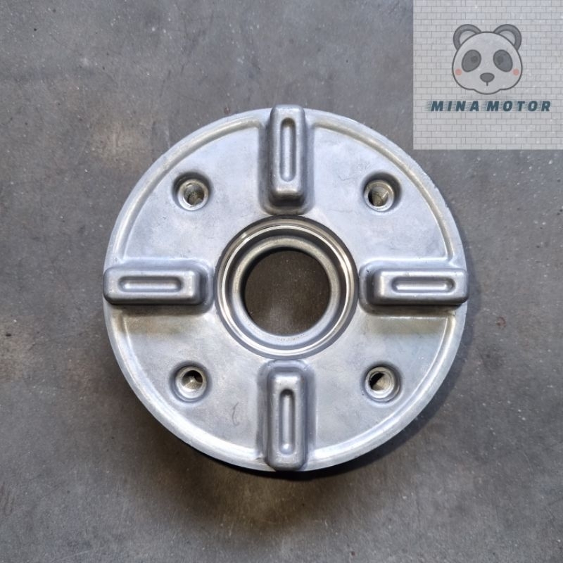 TAKA Nap Naf Dudukan Gir Gear Belakang Kharisma Sparepart Aksesoris Onderdil Motor