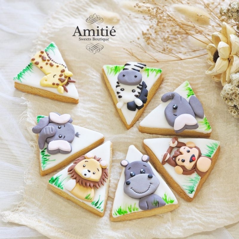 

Butter Cookies Hias Animals - 1 Box isi 7 / Cookies Karakter / Birthday Gift / Hadiah Ulang Tahun