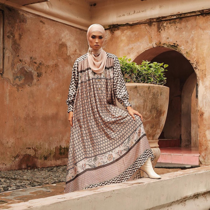 Zaskia Sungkar Layla Dress Cream (S)