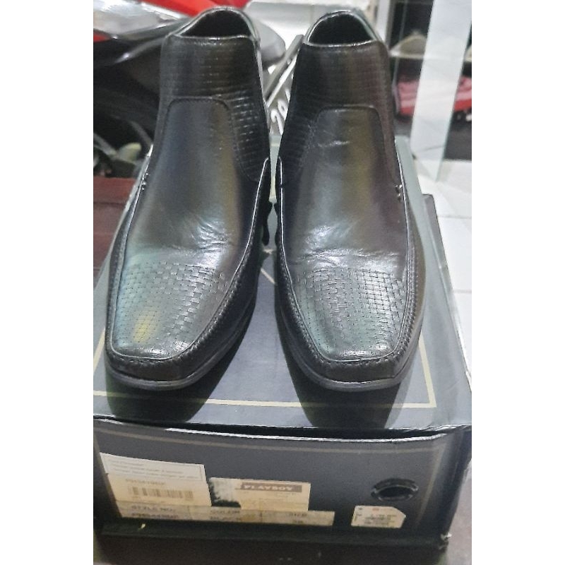 Sepatu Pantofel Playboy Original