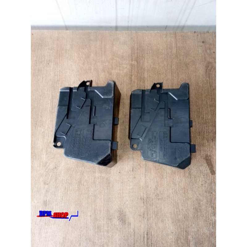 cover tutup aki dalam Vario 160 K2S bekas original