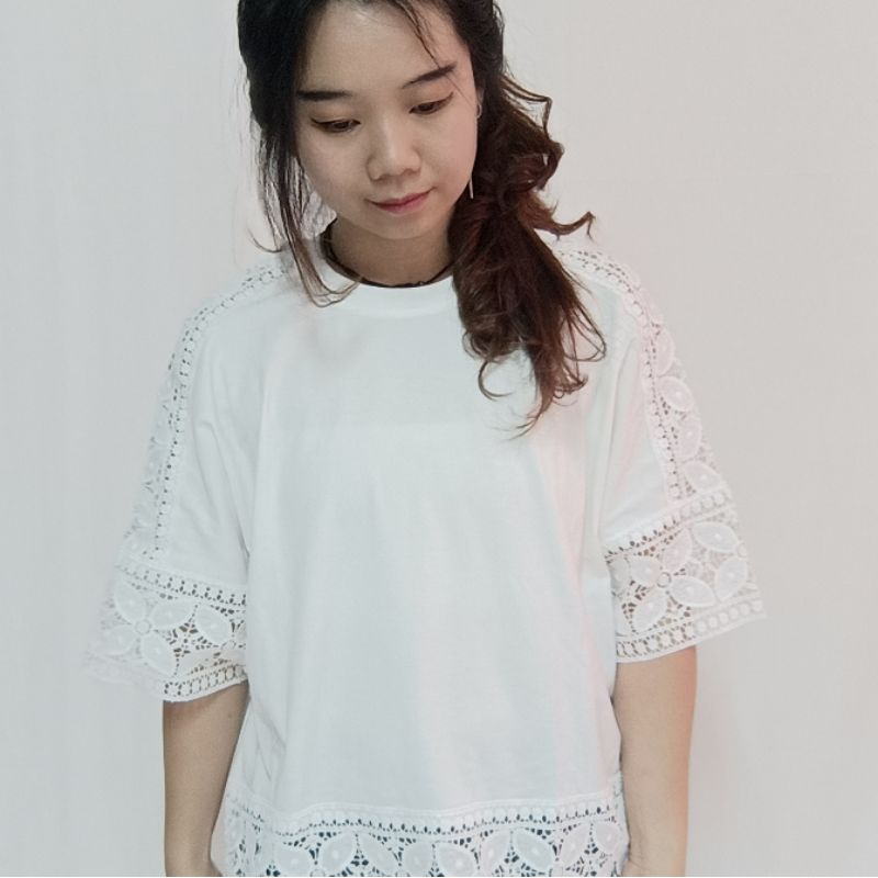 Baju Wanita Atasan Geenie Brokat Korea Style/ Baju Atasan Brokat Hitam Putih/ Baju Oversize Bigsize