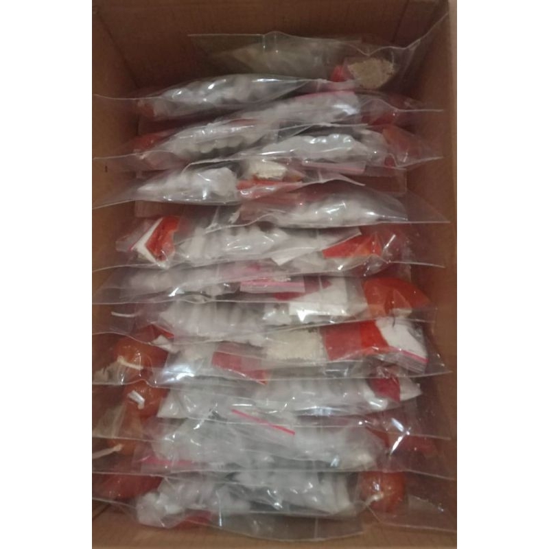 

Topokki korea style food enak gurih pedas paket 13 bungkus sudah komplit bumbu dll murah harga Spesial banget riseller guys welcome