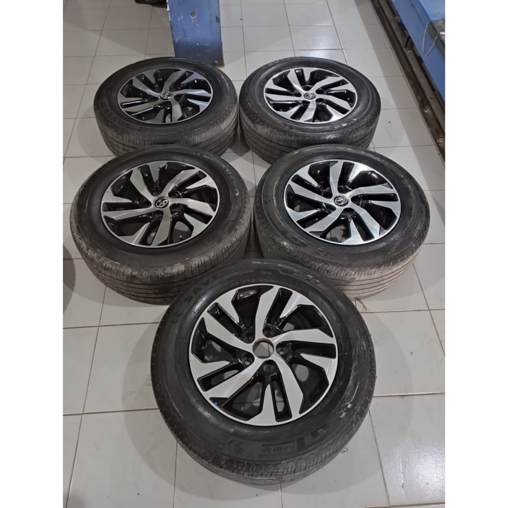 Velg Mobil Bekas Ring 16 STD RUSH R16X6,5 5X114,3 ET50 BAN 215 65 R16