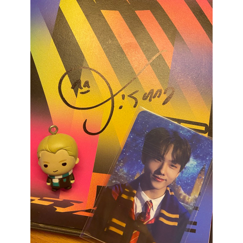 Jisung NCT 2018 Empathy Dream Signed Album