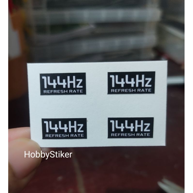 stiker laptop 144hz refresh rate layar monitor