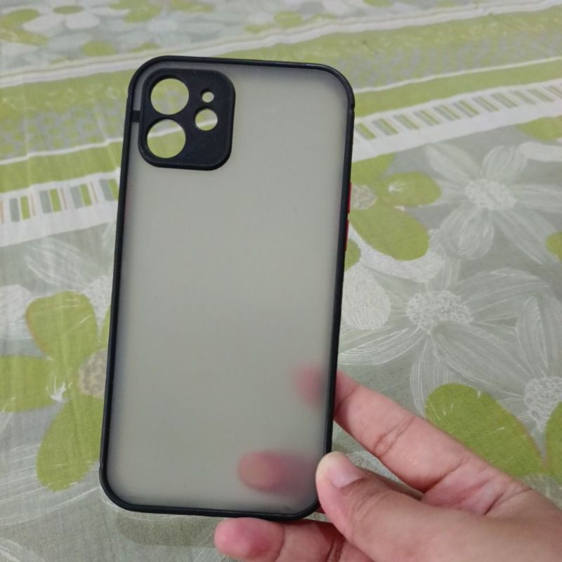 PRELOVED case aipon 12 grey black