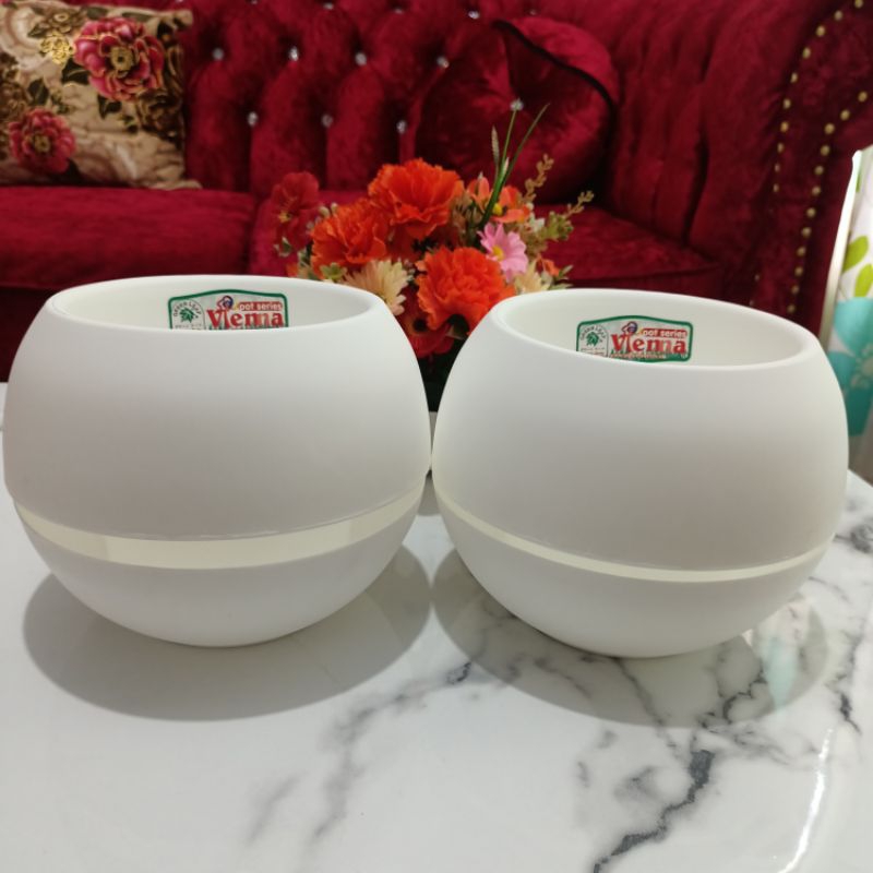 Pot bunga bulat vienna 676 Pot bola VIENNA DM 18 cm