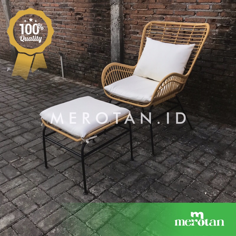 Kursi Santai Rotan Sintetis / Kursi Malas Rotan Sintetis