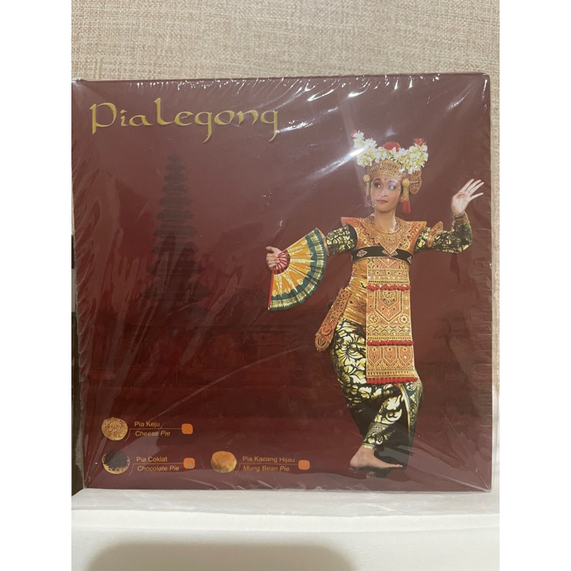 

Pia Legong Bali