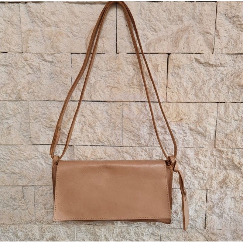 Preloved Sling Shoulder Bag Wherever You Go Coklat Susu