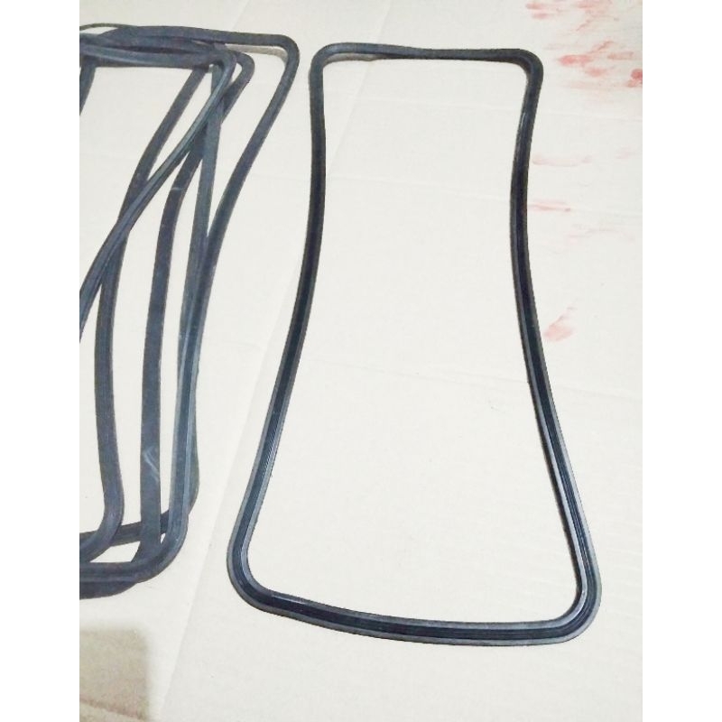 Packing Tutup Klep Peugeot 505 GR