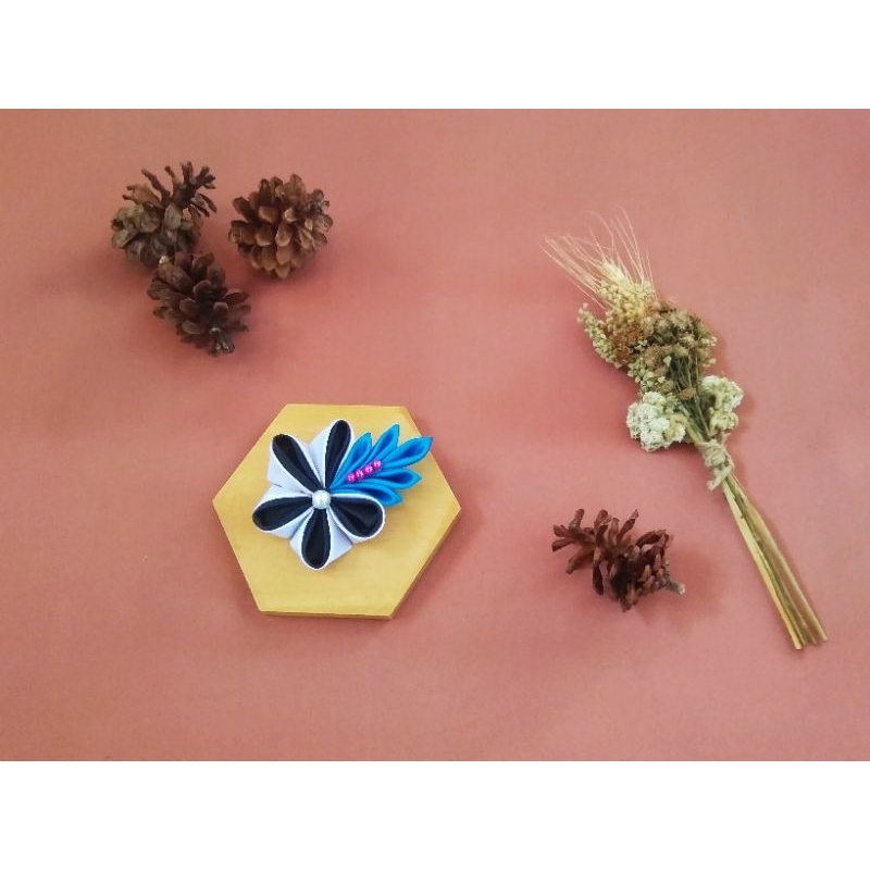 B004 Brooch Kain / Brooch Pita / Brooch Hijab / Bross / Kanzhashi / Handmade