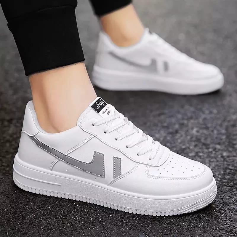Sepatu Sneakers Pria Wanita Putih Polos Casual Sport
