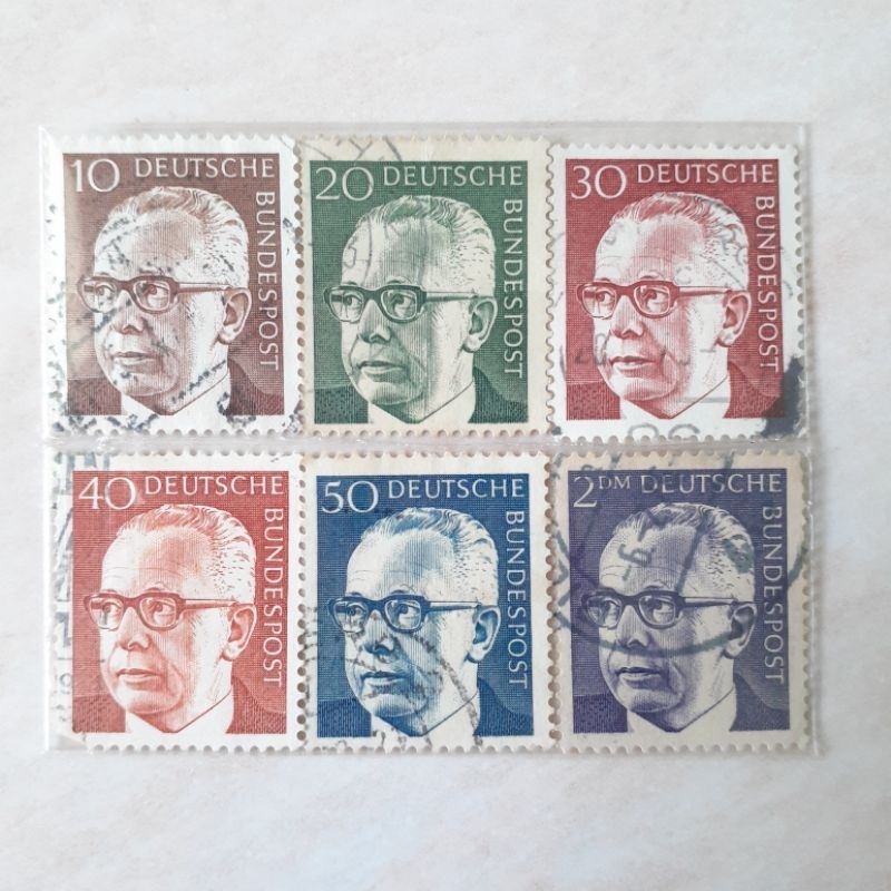 

Perangko Jerman Federal Presidenr Dr. Gustav Heinemann Tahun 1970-1971 set 6pcs