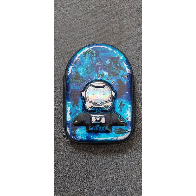 

preloved tempat pinsil smiggle