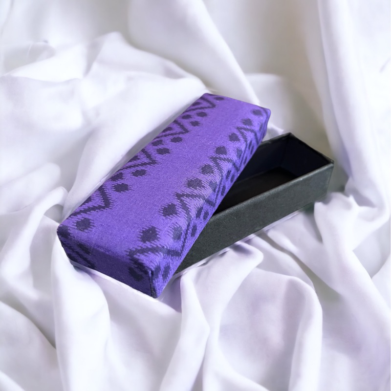 

kotak endek perhiasan / kotak souvenir endek / box souvernir kamen endek