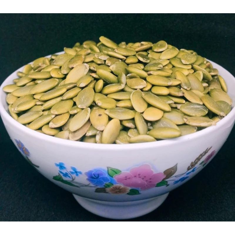 

Pumpkin seed Roasted / biji labu panggang 100 gr , 250gr