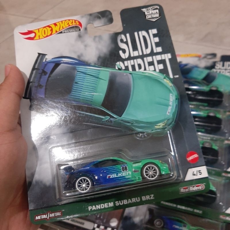 HOTWHEELS PREMIUM SLIDE STREET PANDEM SUBARU BRZ