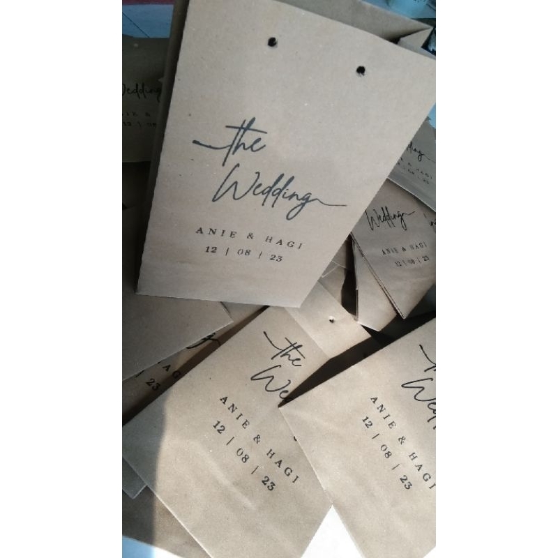 

Paper bag, tas kertas p 20 x L 10 x t 30 sablon
