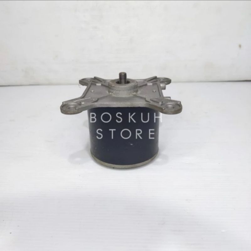 DC DINAMO MOTOR PERMANENT MAGNET DC  220V  3000RPM