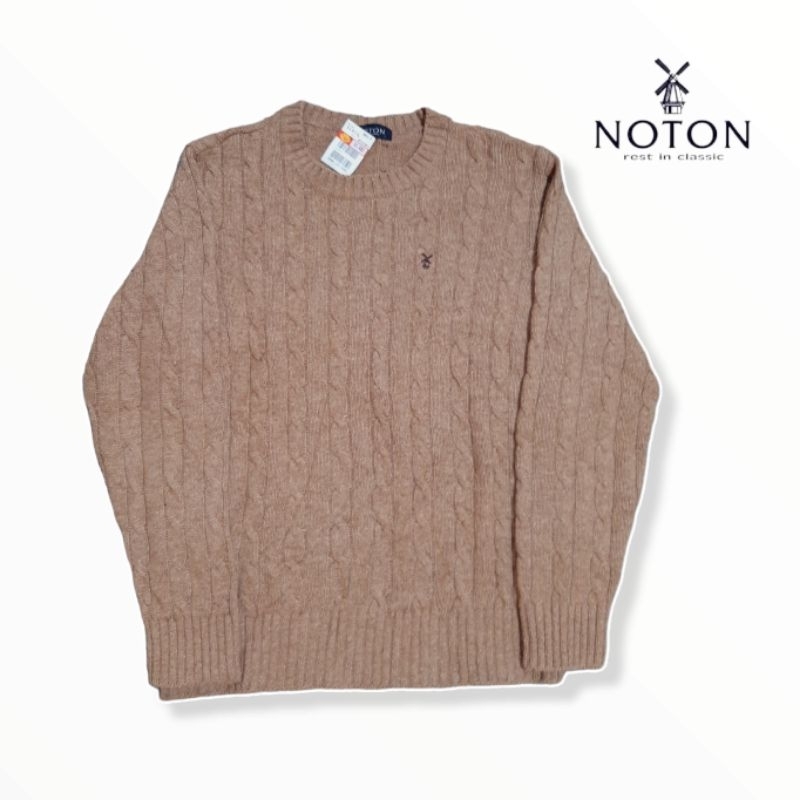 Knitwear Brand Noton dan Kaos Pierre Cardin