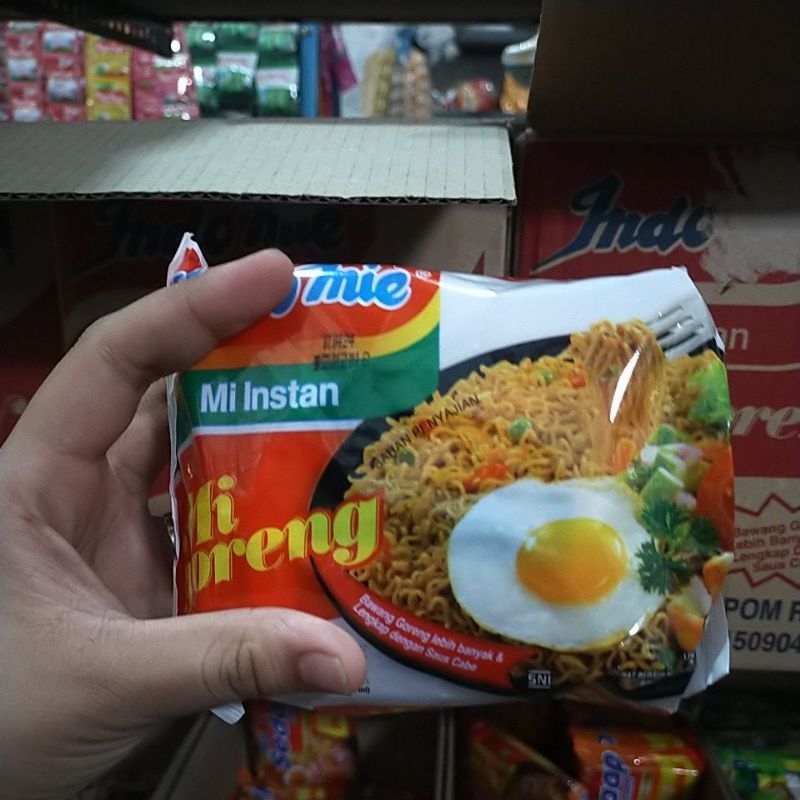

mie indomie goreng